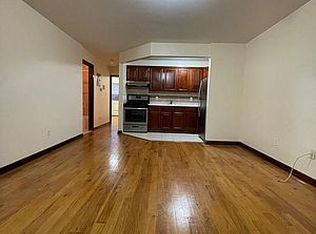 393 E 34th St #1, Brooklyn, NY 11203