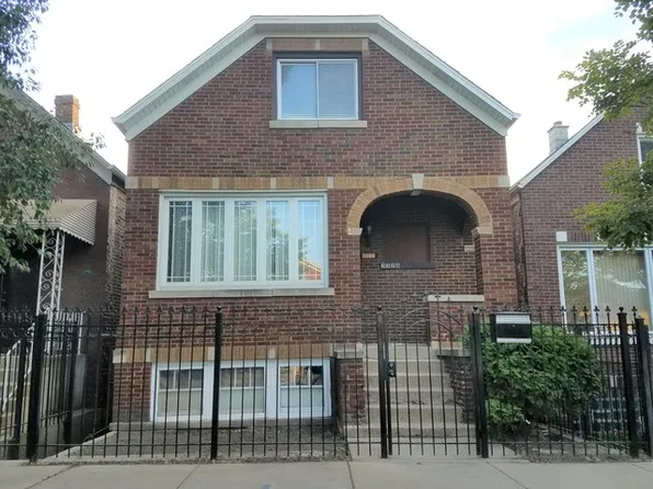 3328 S Oakley Ave, Chicago, IL 60608
