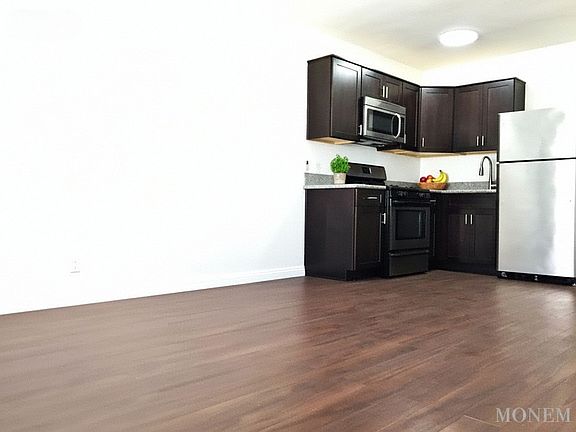 5th image of 6871 Franklin Ave APT 309