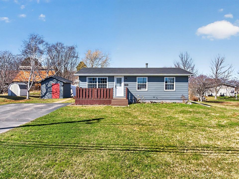 1st image of 194 Pope Rd