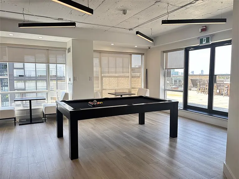 525 Richmond Street — Photo 28