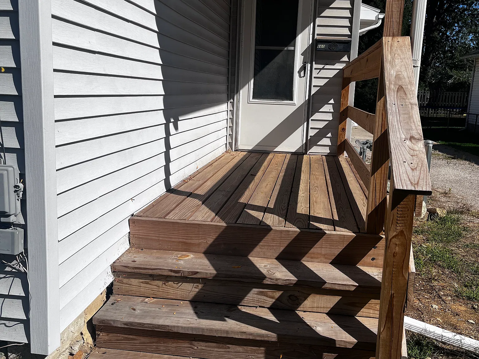 3 bed, 1200 sqft, $1,100 — Photo 4