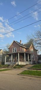 475 Laurel St, Elgin, IL, 60120