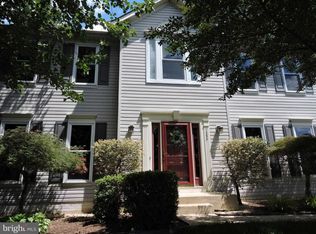 1593 Fish Hawk Ct, Woodbridge, VA 22191