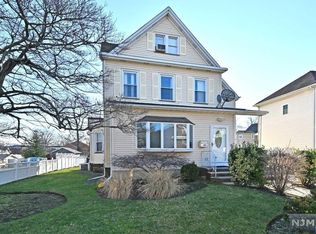 127 Prospect Pl, Rutherford, NJ 07070