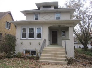 391 Shenstone Rd, Riverside, IL 60546