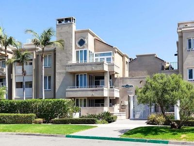 3998 Nobel Dr UNIT 302, San Diego, CA, 92122