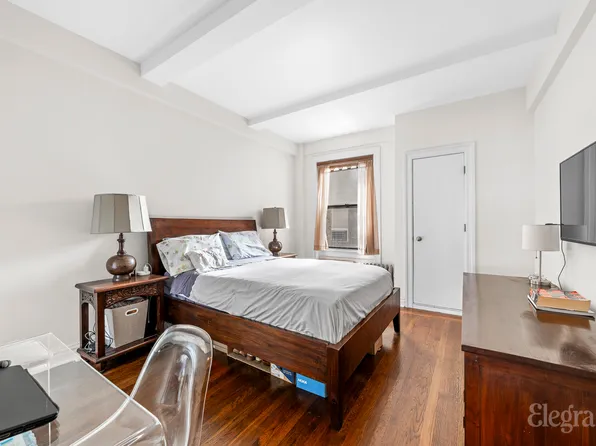 116 West 72nd Street image 8 of 10