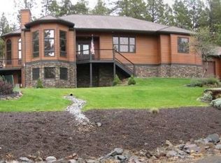 4745 Coopers Hawk Rd, Klamath Falls, OR 97601