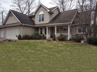 20000 Regina Rd, New Paris, IN 46553