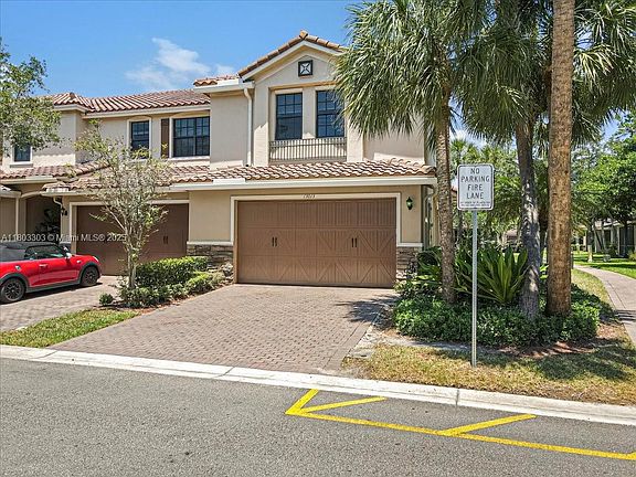 3rd image of 13013 S Riverwalk Cir S