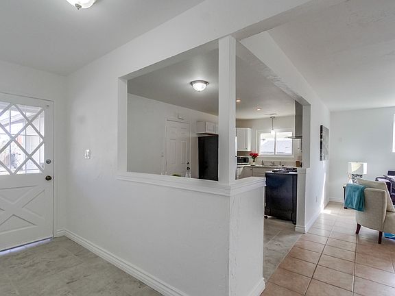 4th image of 6332 E Lake Dr
