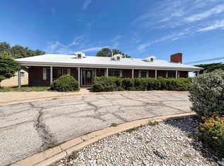 1026 E Highland Dr, Hobbs, NM 88240
