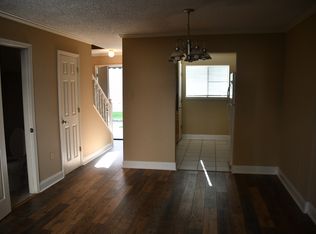 913 W Rothland St #6-A, Gonzales, LA 70737