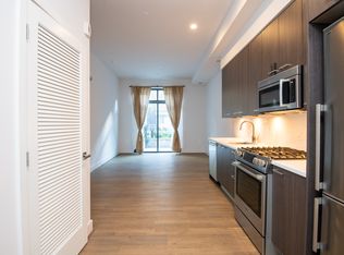 525 Water St SW #211, Washington, DC 20024