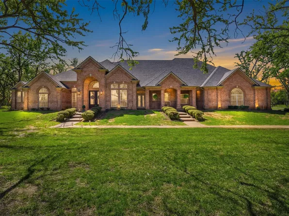 7405 Fox Fire Ct, Granbury, TX 76049