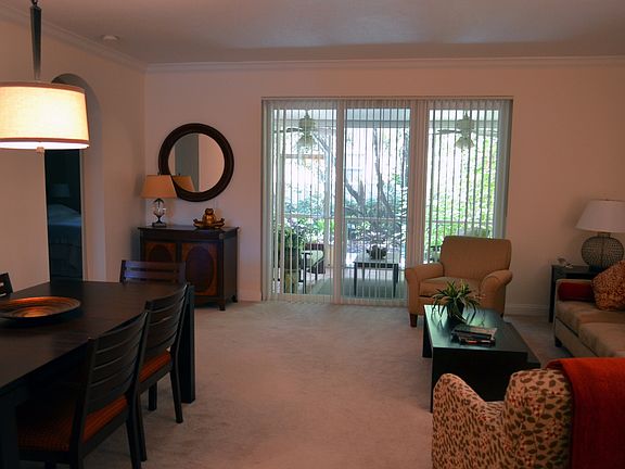 5th image of 878 Nw 133rd Avenue
