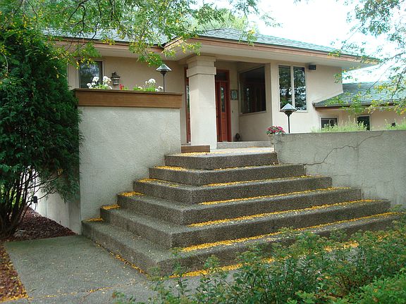2nd image of 5295 Neal Ave N