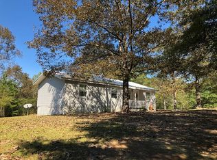 646 Beach Rd, Poplarville, MS 39470