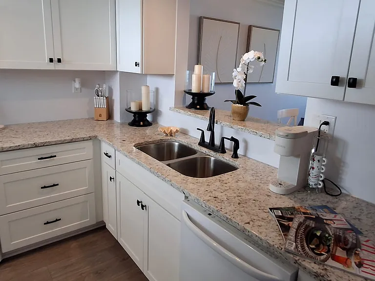 10600 S Ocean Dr #209 — Photo 44
