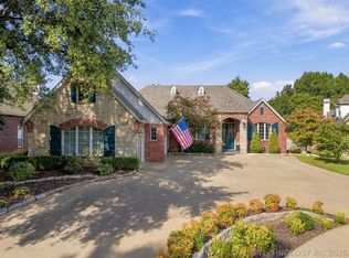 8707 E 104th St S, Tulsa, OK 74133