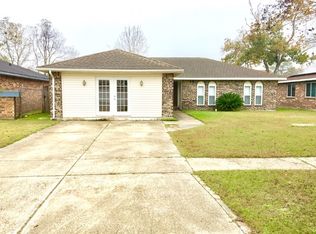 305 Somerset Dr, Slidell, LA 70461