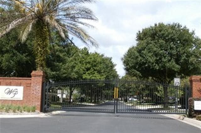 2nd image of 449 Chinahill Ct