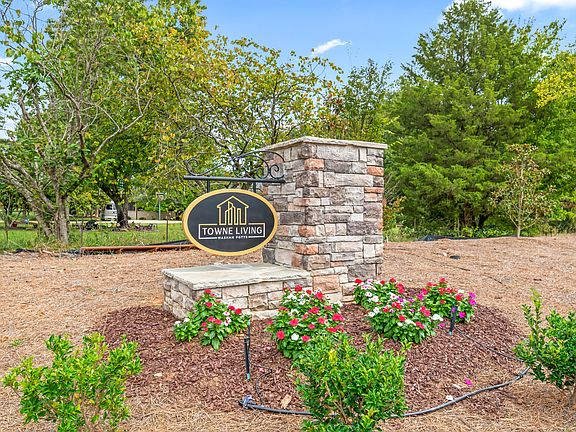 BOUTIQUE ENCLAVE OF 27 TOWNHOMES