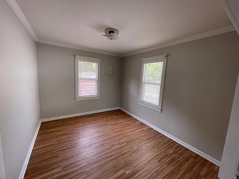 116 Ham St — Photo 5