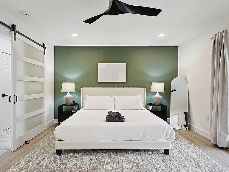 1208 Mayleaf Dr — Photo 15