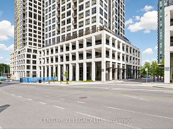 3rd image of 30 Elm Dr W #3002