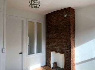 322 S 4th St #2A, Brooklyn, NY 11211