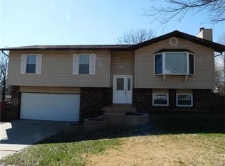40 Spencer Trl, Saint Peters, MO