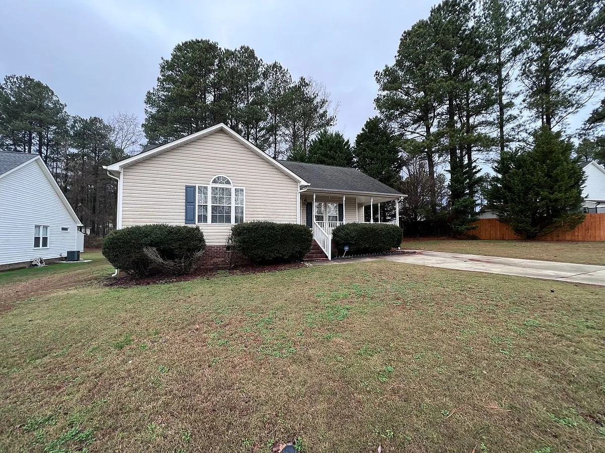 Building Photo - 212 Walnut Creek Dr