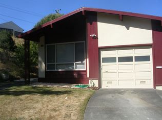 32 Idlewild Ct, Pacifica, CA 94044