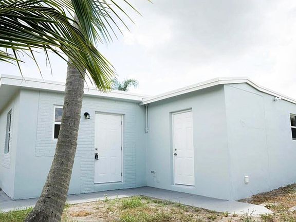3rd image of 2317 NW 15th Court
