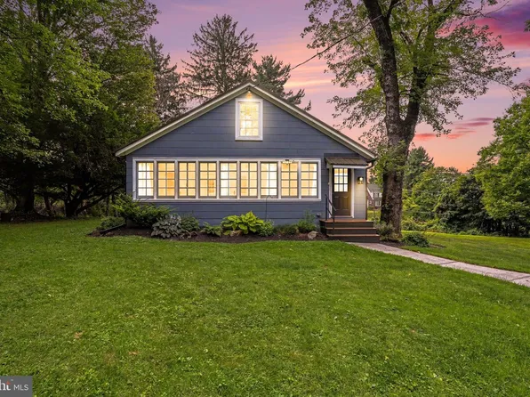 1225 Valley Rd, Marysville, PA 17053