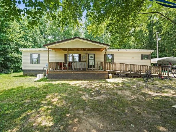 541 Wd White Rd, Walling, TN 38587