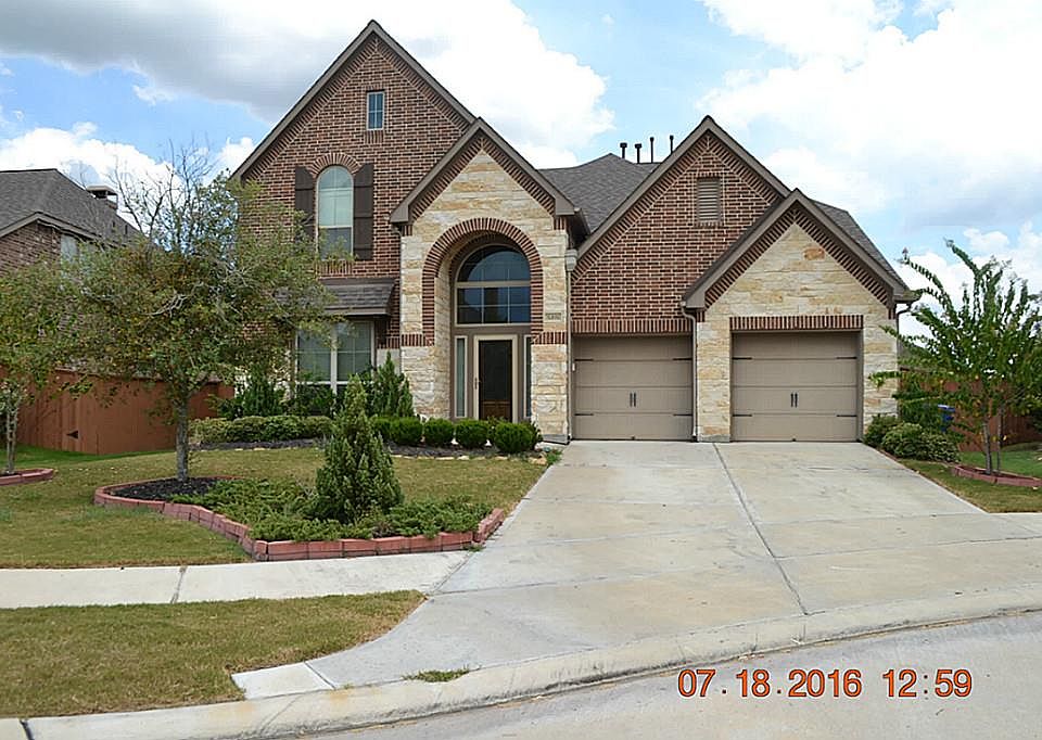 1st image of 16806 Bonnyton Dr
