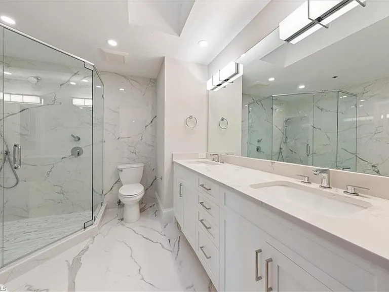 569 Park Shore Dr #G5 — Photo 27