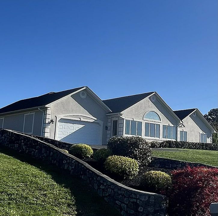 1st image of 4401 Windy Gap Dr