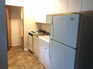 404 7th St S APT 04, Moorhead, MN 56560