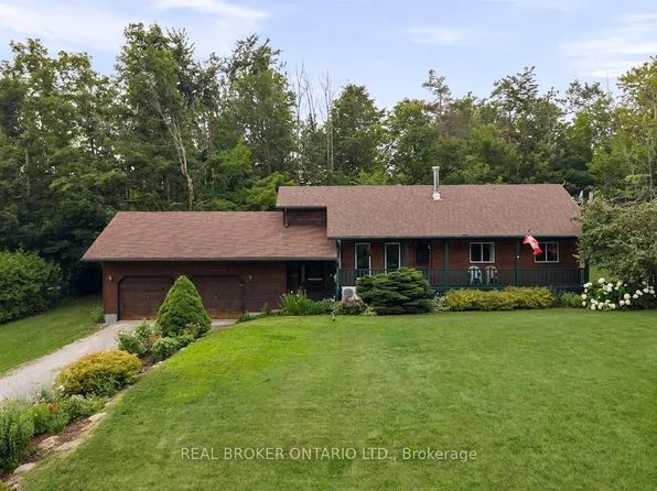 8 Alpine Dr, Oro Medonte, ON L0K 1N0