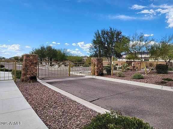 3rd image of 18114 W Desert Sage Drive
