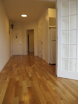 Rented by Centric New York | media 7