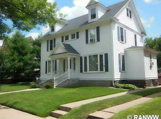 411 Lake St, Eau Claire, WI 54703