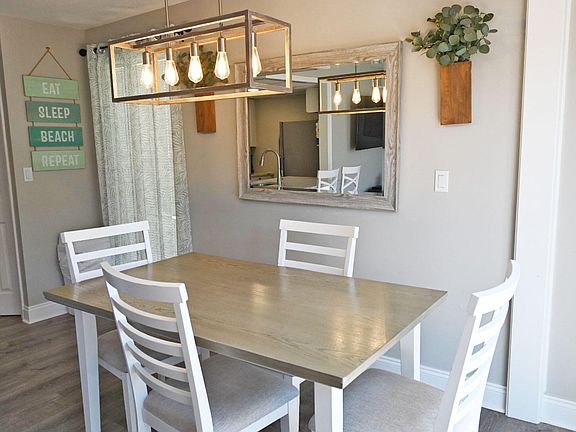 4th image of 775 Gulf Shore Dr Unit 1027