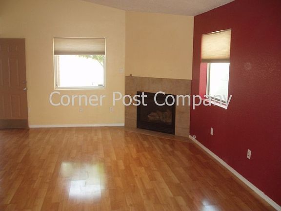 3rd image of 6112 Murcia Ave NW