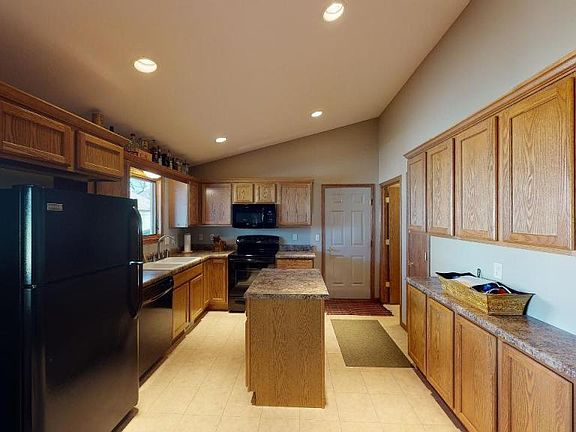 5th image of 1512 S Lakeview Dr