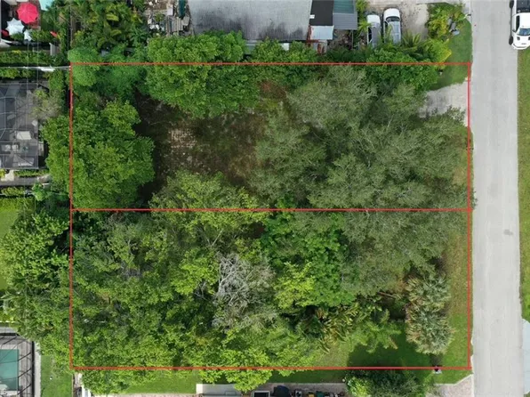  Van Buren AVE, NAPLES, FL 34112